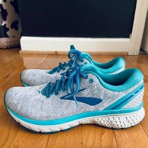 Brooks ghost 11